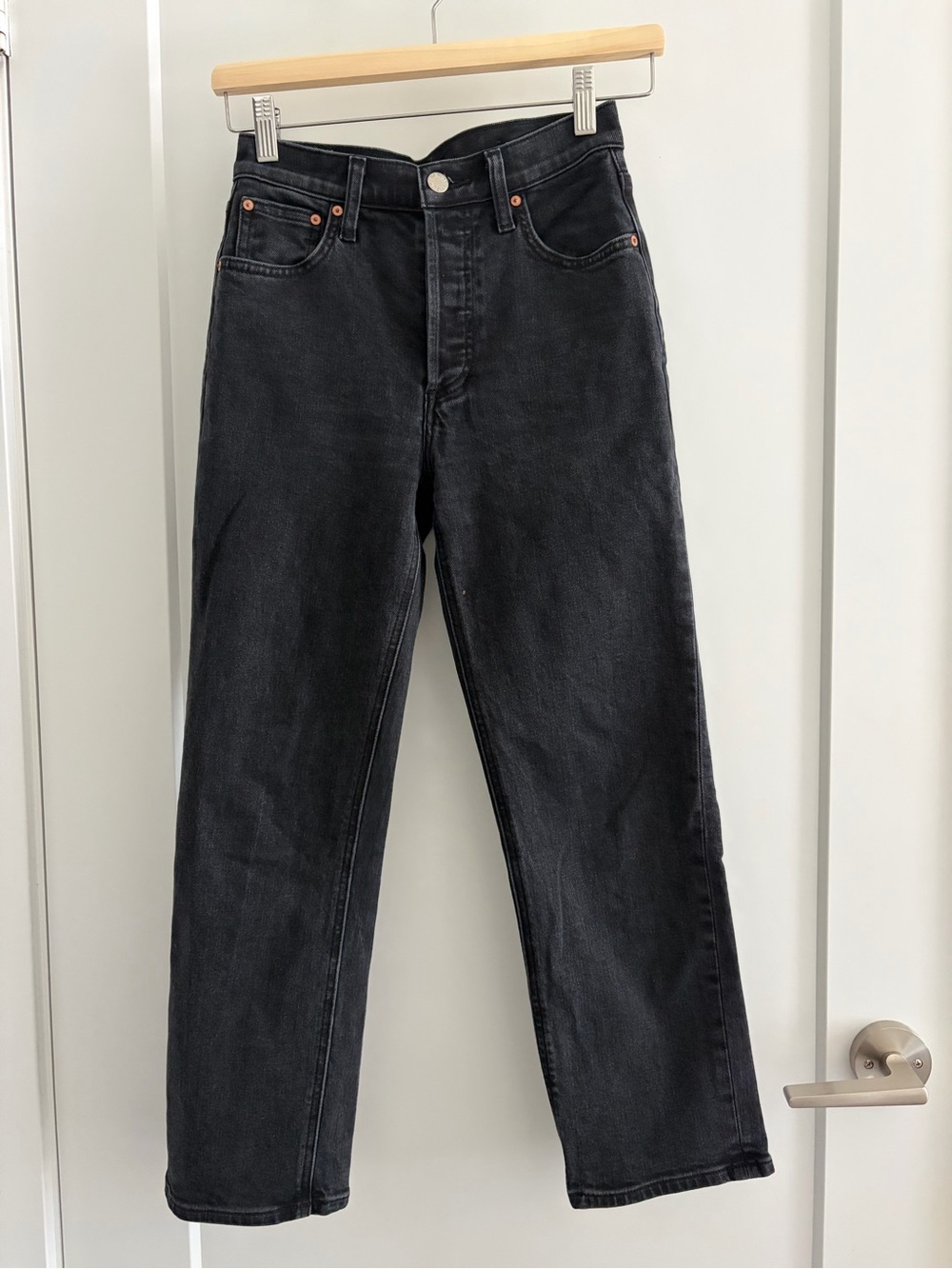 Aritzia Denim Forum Arlo High Rise Straight 26L Black